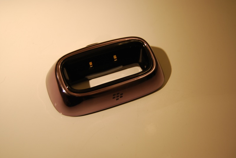Illustration for article titled Hands On with Verizon's RIM BlackBerry Pearl 8130